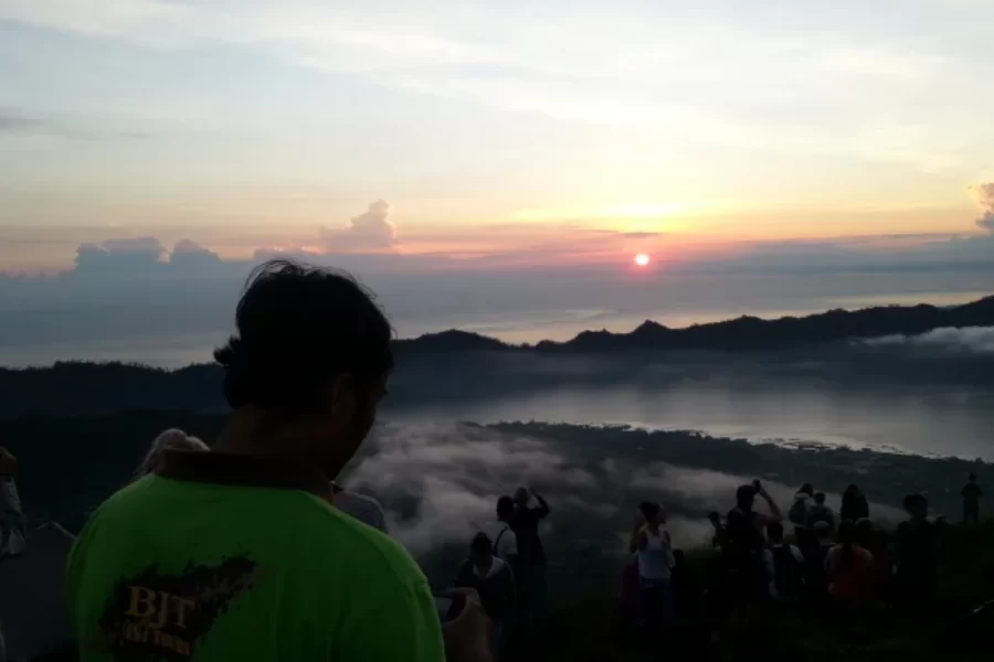 Batur Sunrise Trekking & Natural Hotsprings